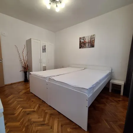 Cosy Oborishte Appartement *